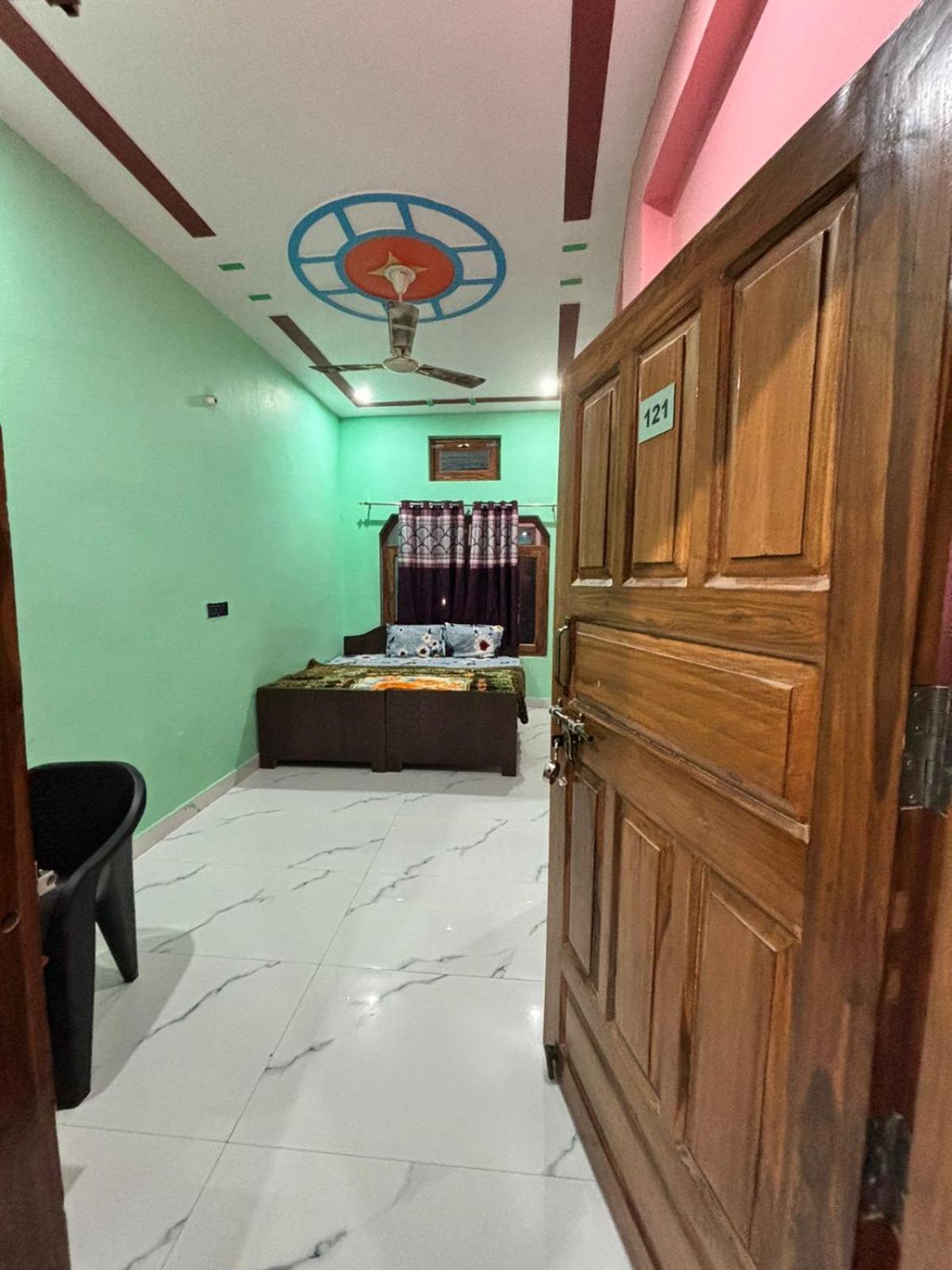 Chandrika Palace 500 Meter From Ayodhya Railway And Ram Mandir Esterno foto